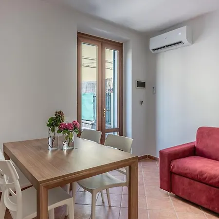 Appartamento Chez Giselle - Affitti Brevi Italia - *